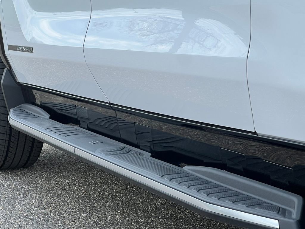 New 2025 GMC Sierra EV Denali image 11