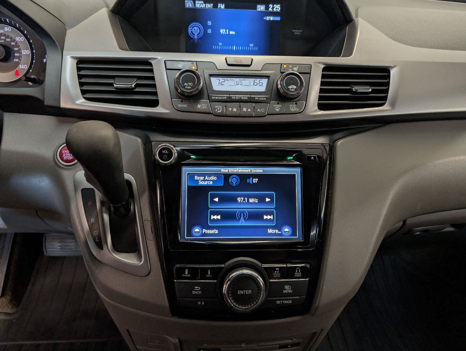 Used 2015 Honda Odyssey EX-L image 27