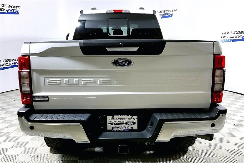 Certified 2020 Ford F250 Lariat w/ FX4 Off-Road Package image 4