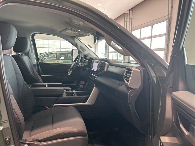 Used 2022 Toyota Tundra SR5 w/ SR5 Convenience Package image 15