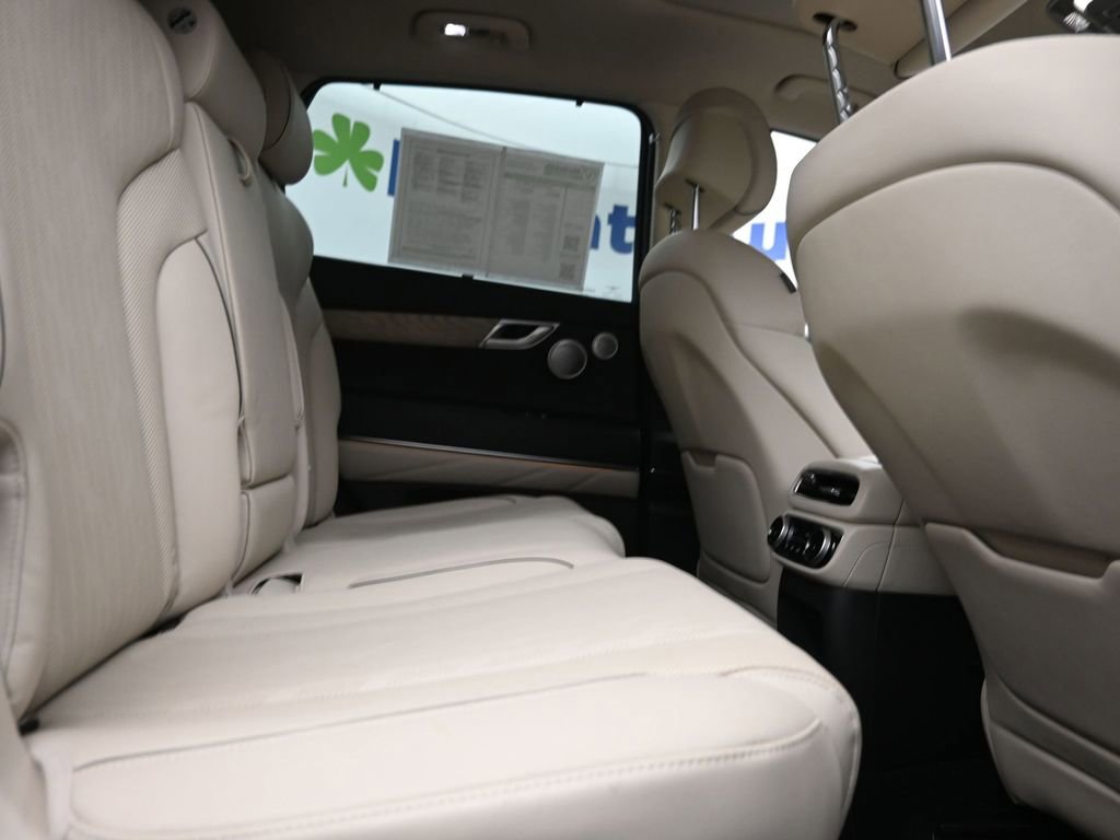 Used 2022 Genesis GV80 2.5T w/ Prestige Package 04 image 8