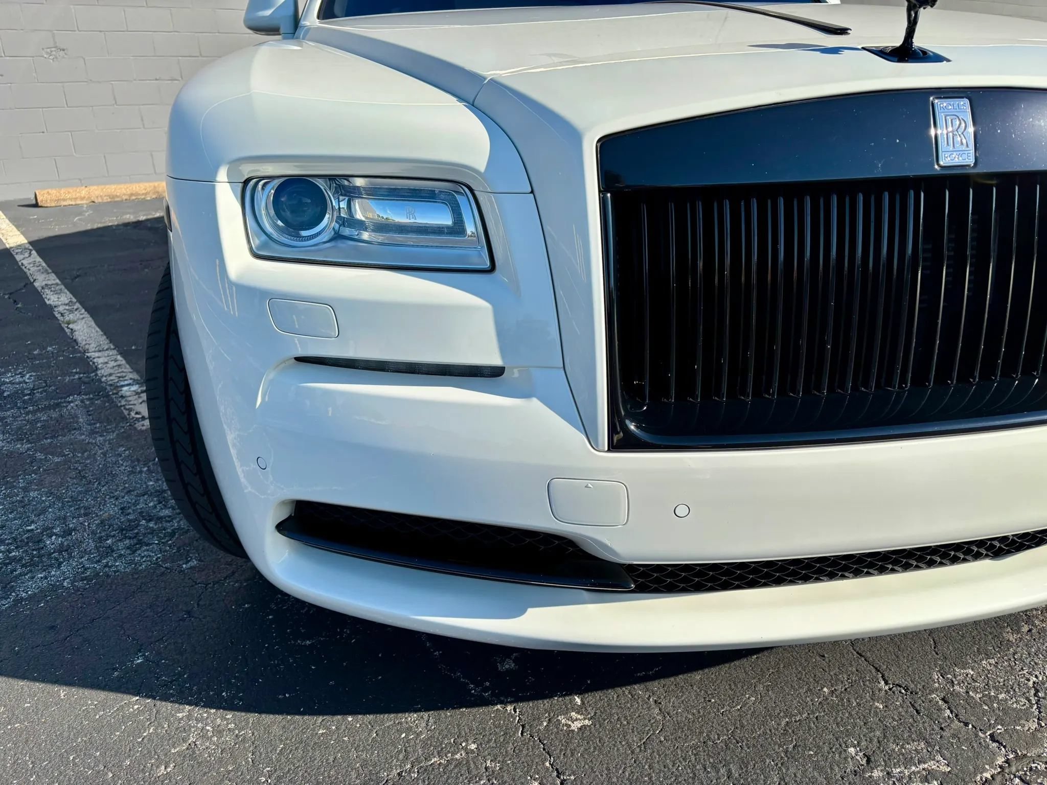 Used 2016 Rolls-Royce Wraith RWD image 31