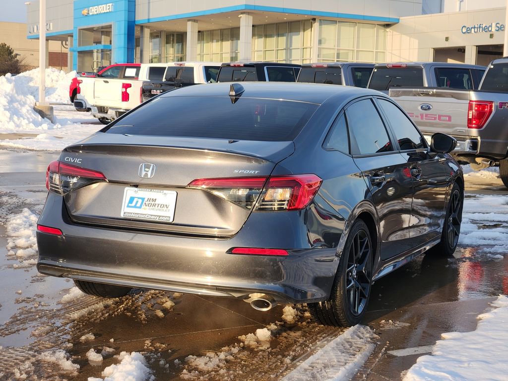 Used 2023 Honda Civic Sport image 9