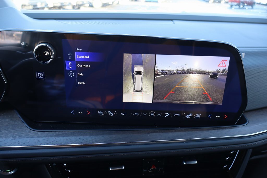 New 2026 Chevrolet Suburban High Country image 19