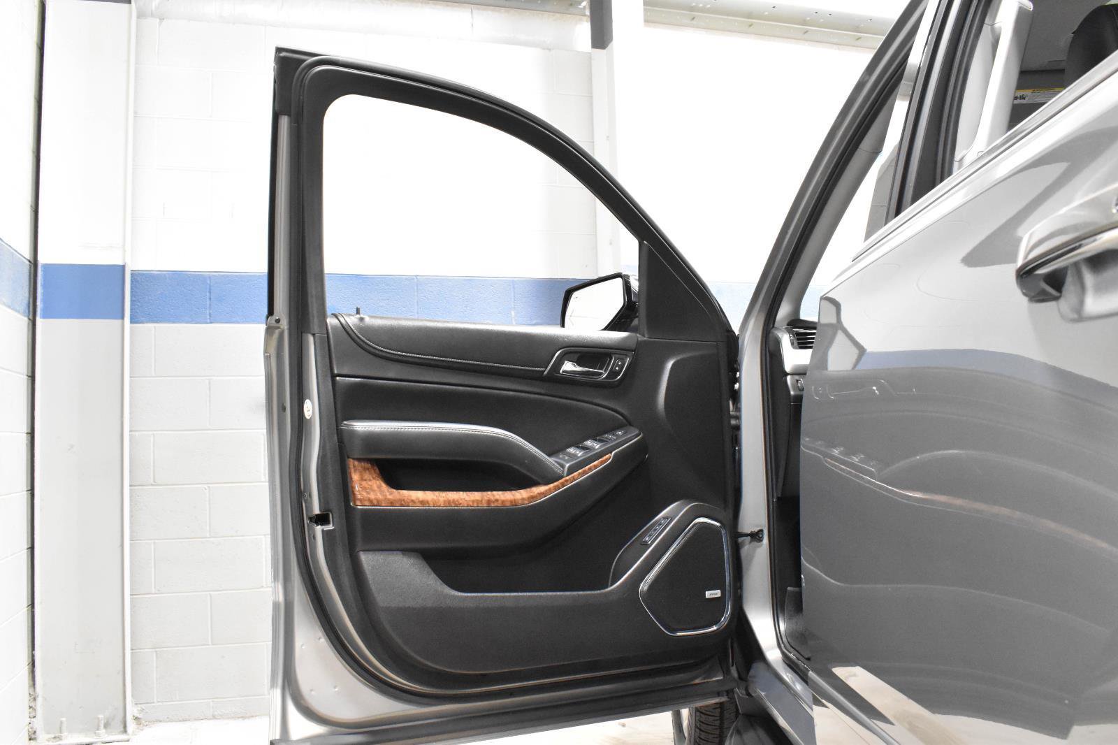 Used 2017 Chevrolet Tahoe Premier image 12