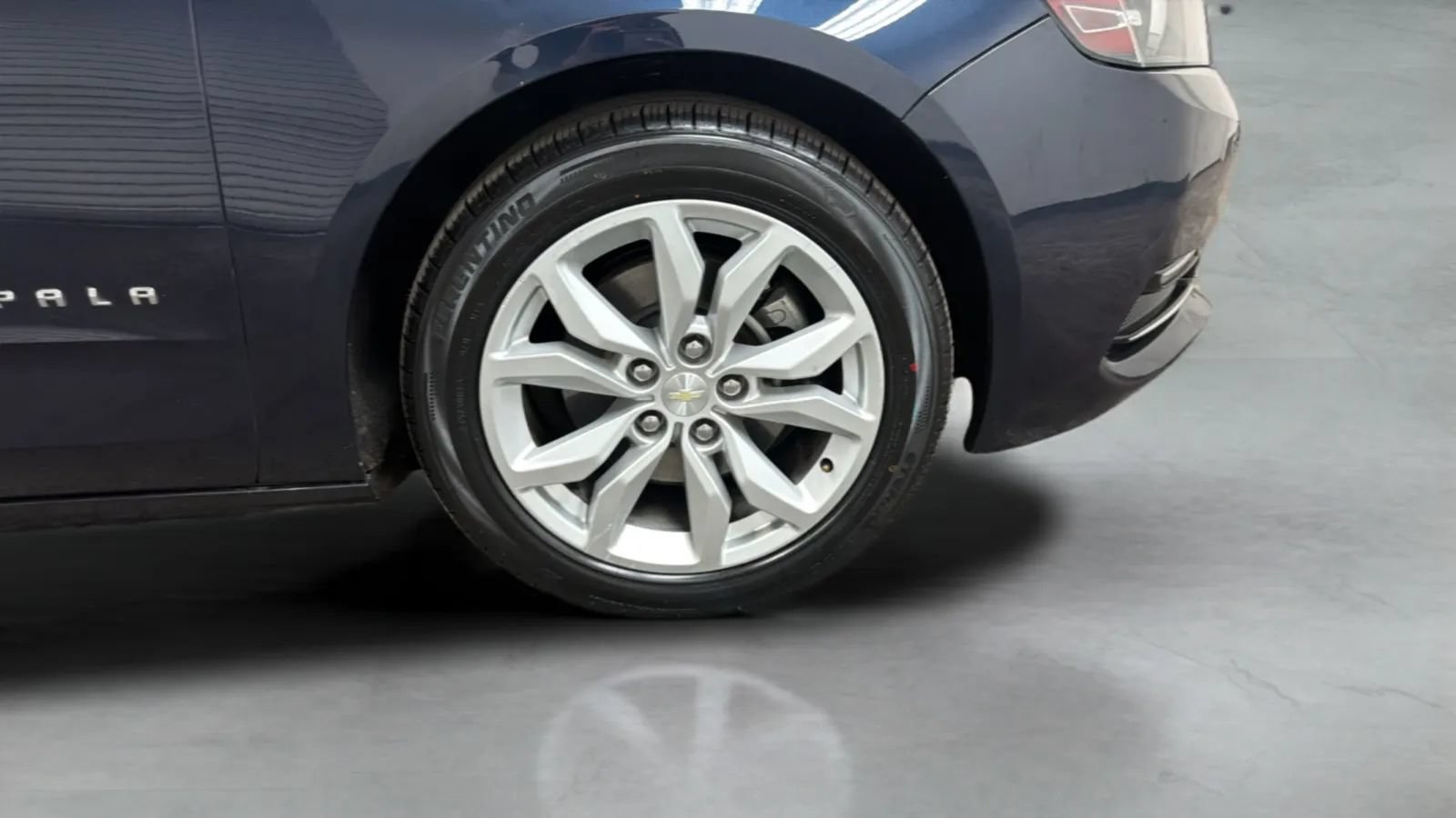 Used 2019 Chevrolet Impala LT FWD image 26