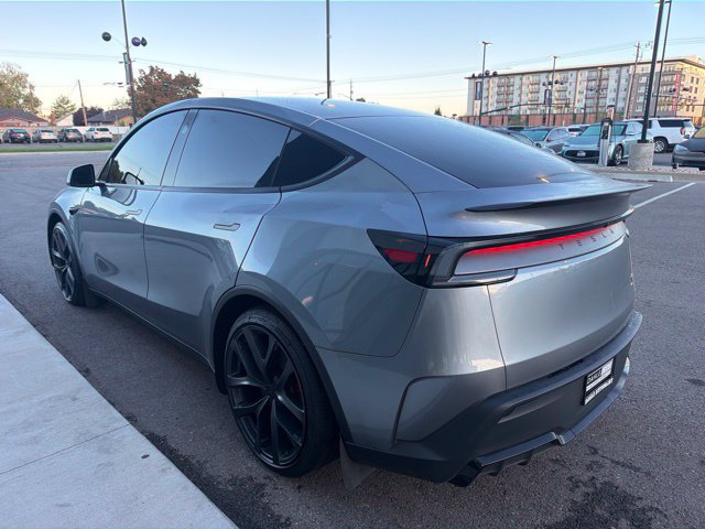 Used 2026 Tesla Model Y Performance AWD/4WD image 5