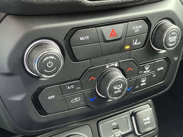 Used 2023 Jeep Renegade Latitude image 30