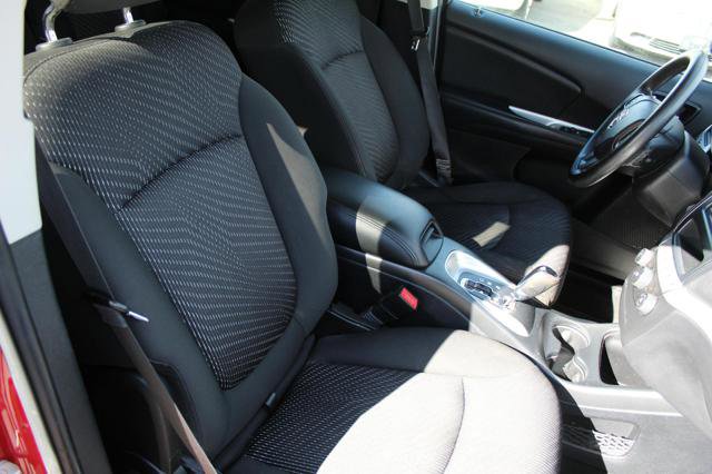 Used 2016 Dodge Journey SE w/ Flexible Seating Group image 17