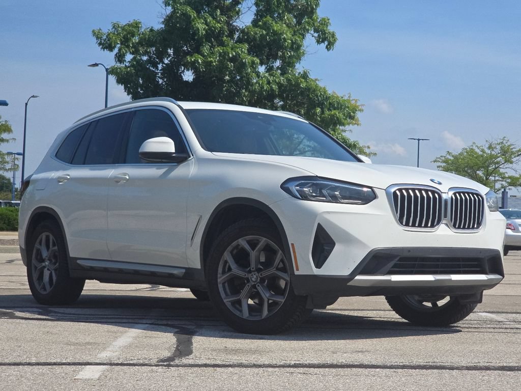 Used 2023 BMW X3 xDrive30i w/ Premium Package AWD/4WD image 1