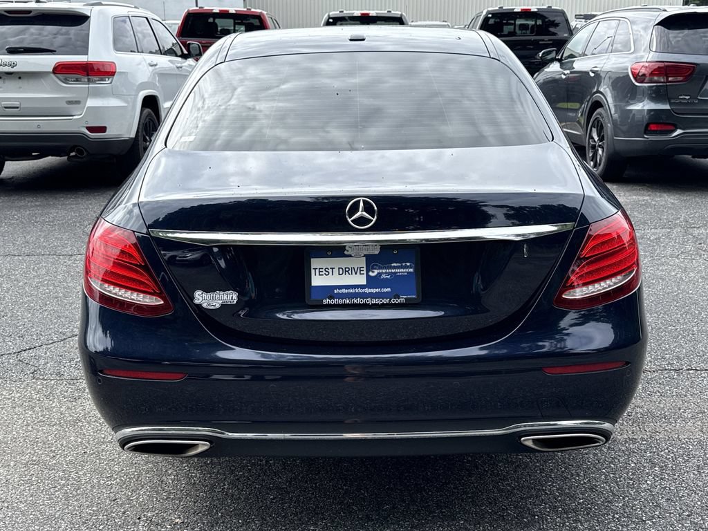 Used 2017 Mercedes-Benz E 300 image 6