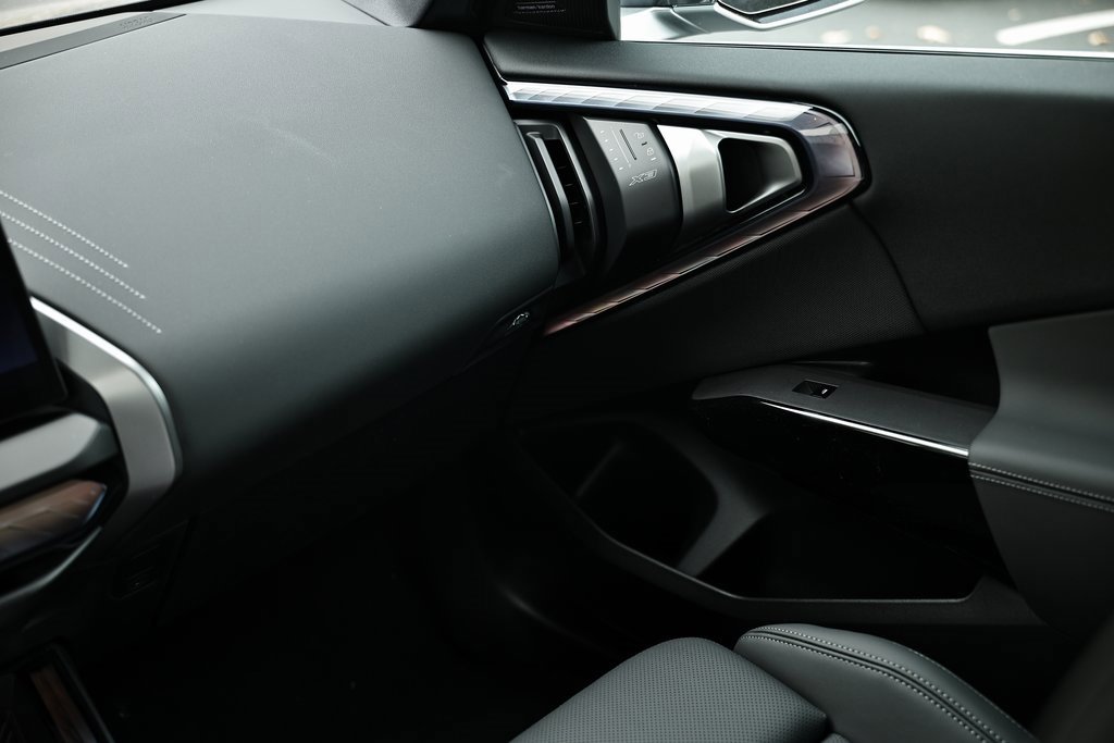 New 2026 BMW X3 xDrive30 w/ Premium Package image 28