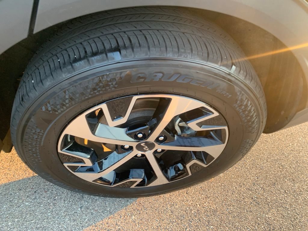 Used 2024 Kia Sportage EX AWD/4WD image 35