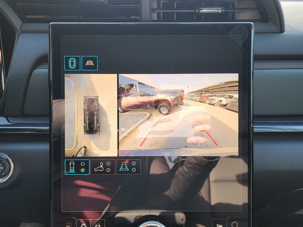 New 2026 GMC Terrain AT4 w/ Convenience Package III image 27