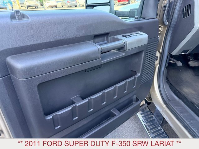 Used 2011 Ford F350 Lariat w/ Lariat Interior Pkg image 15