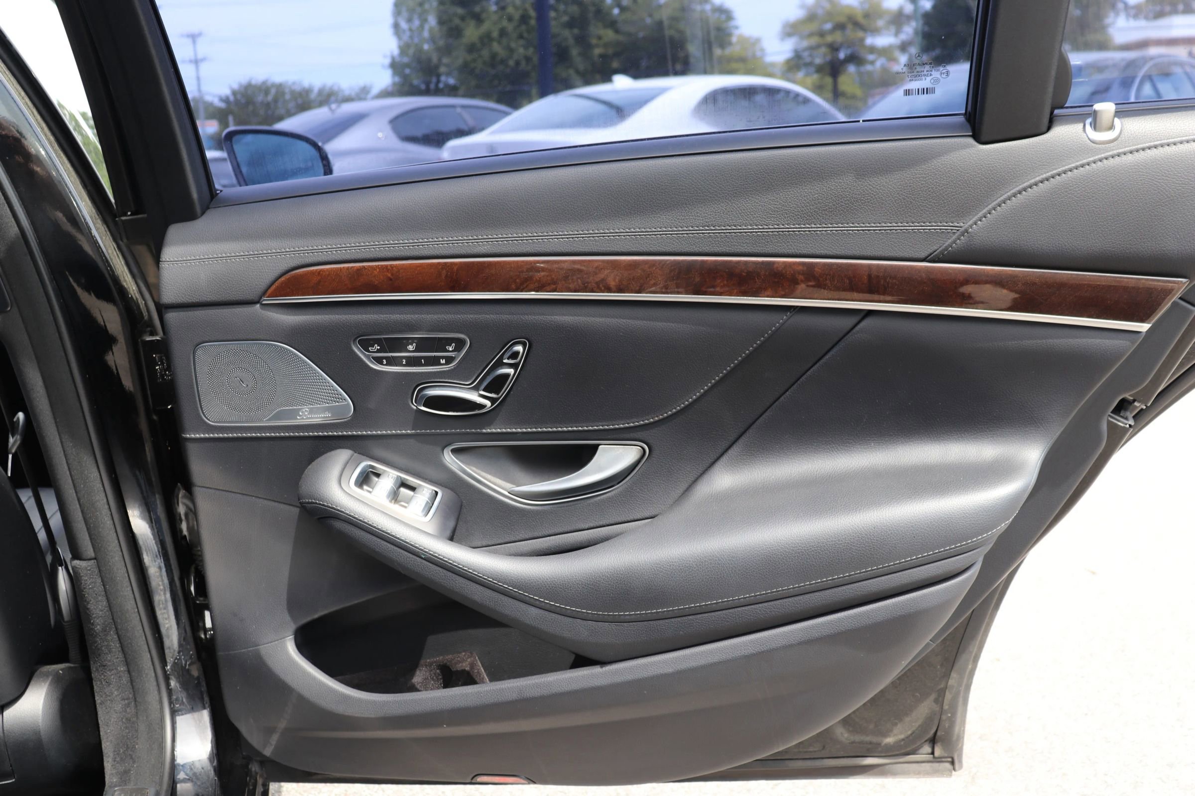 Used 2018 Mercedes-Benz S 450 Sedan image 18