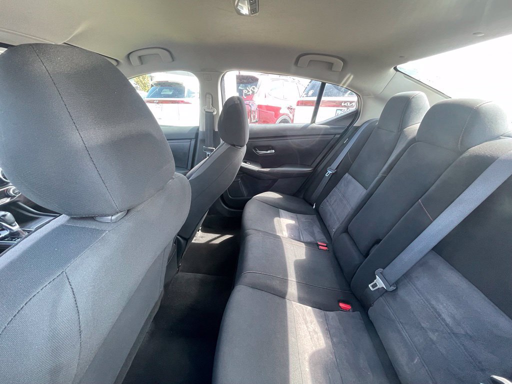 Used 2022 Nissan Sentra SR w/ Midnight Edition FWD image 5