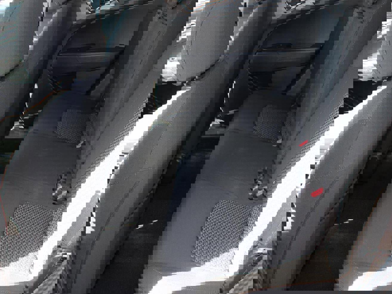 New 2025 Kia Sportage LX image 16