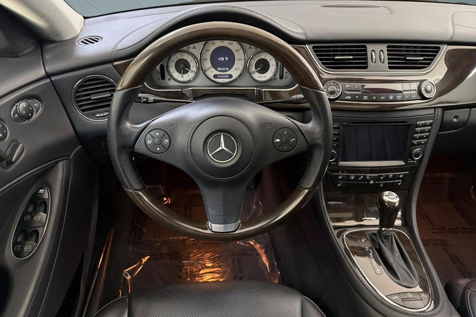 Used 2009 Mercedes-Benz CLS 550 image 30