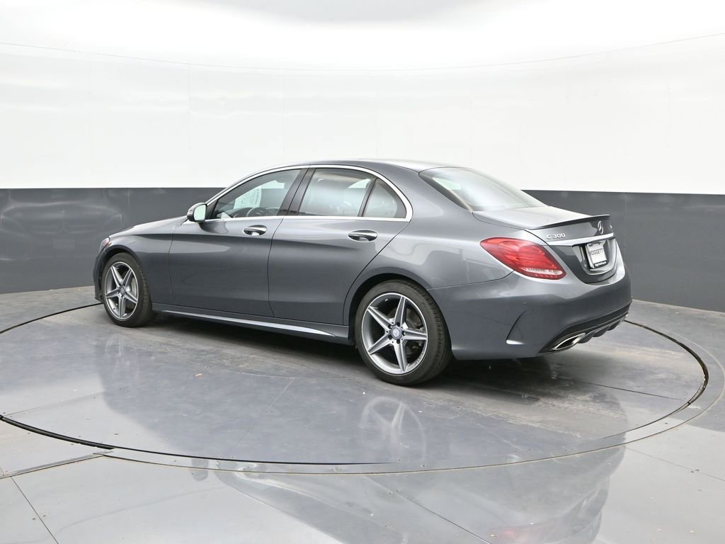 Used 2017 Mercedes-Benz C 300 4MATIC Sedan image 5