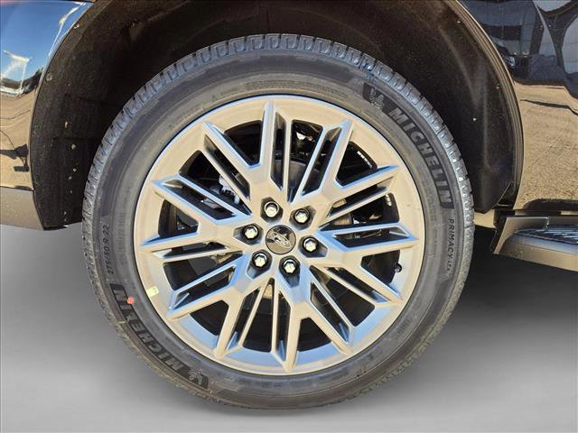 New 2026 Ford Expedition Platinum w/ Stealth Appearance Package image 10