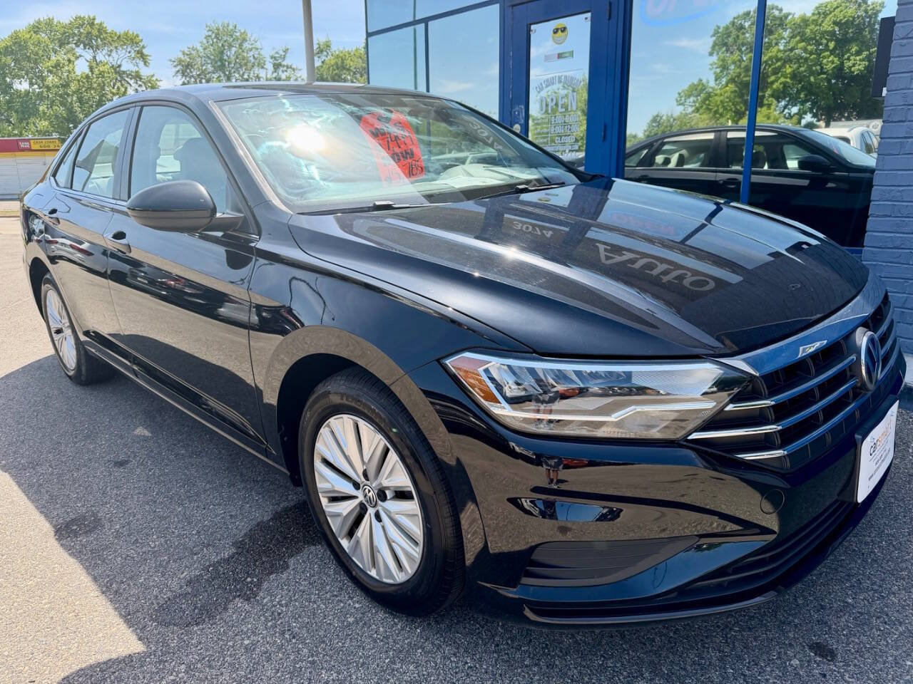 Used 2019 Volkswagen Jetta S FWD image 3