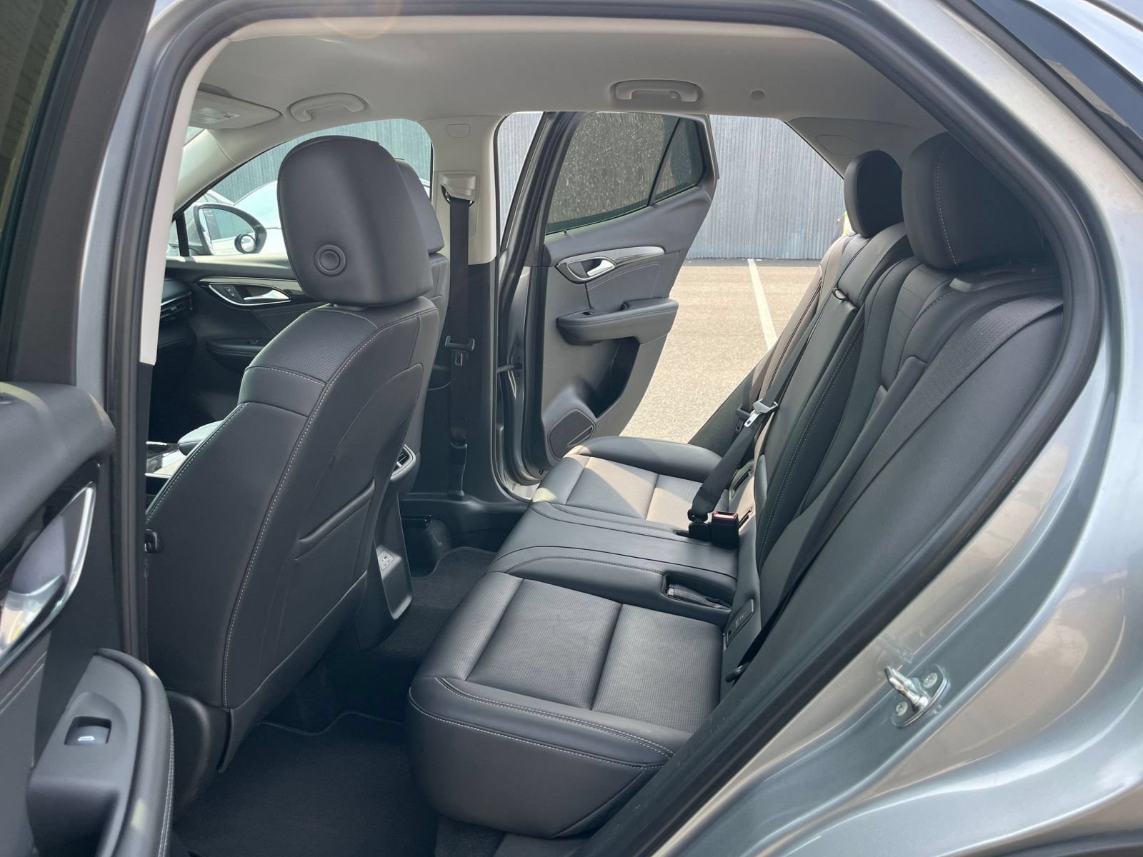 Used 2024 Buick Envision Preferred AWD/4WD image 26