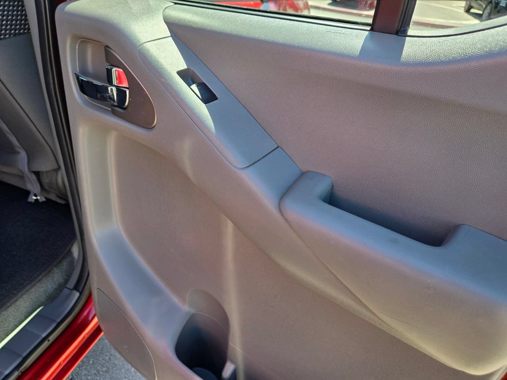 Used 2016 Nissan Frontier Desert Runner RWD image 20