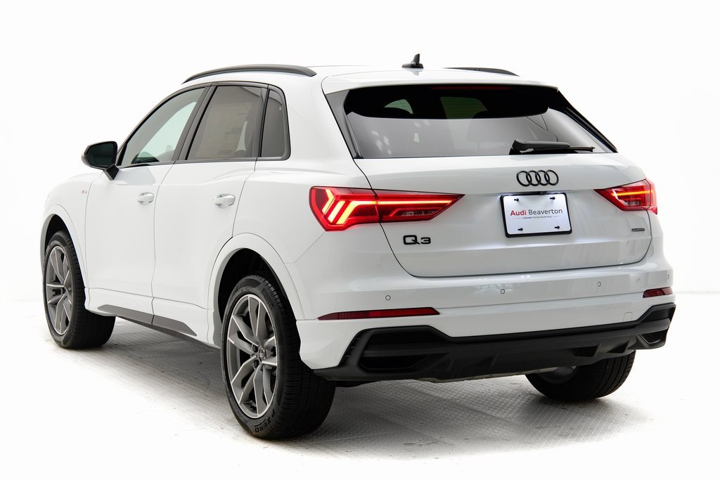 Certified 2024 Audi Q3 2.0T Premium image 5