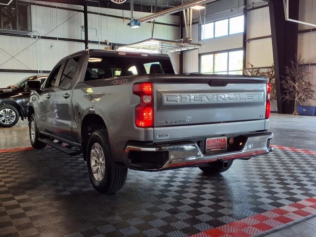 Used 2021 Chevrolet Silverado 1500 LT w/ Safety Package II AWD/4WD image 4