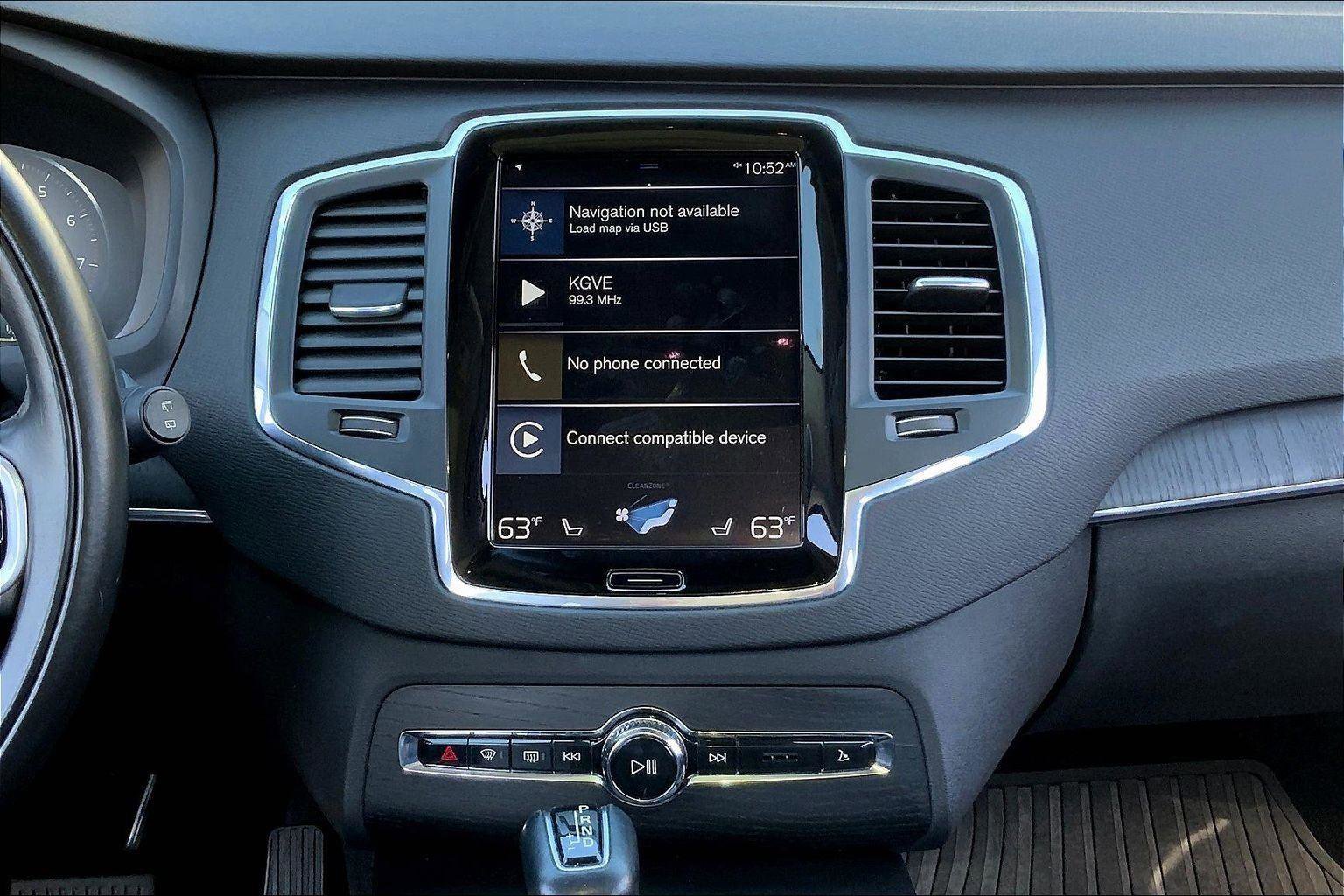 Used 2020 Volvo XC90 T5 Momentum FWD image 5