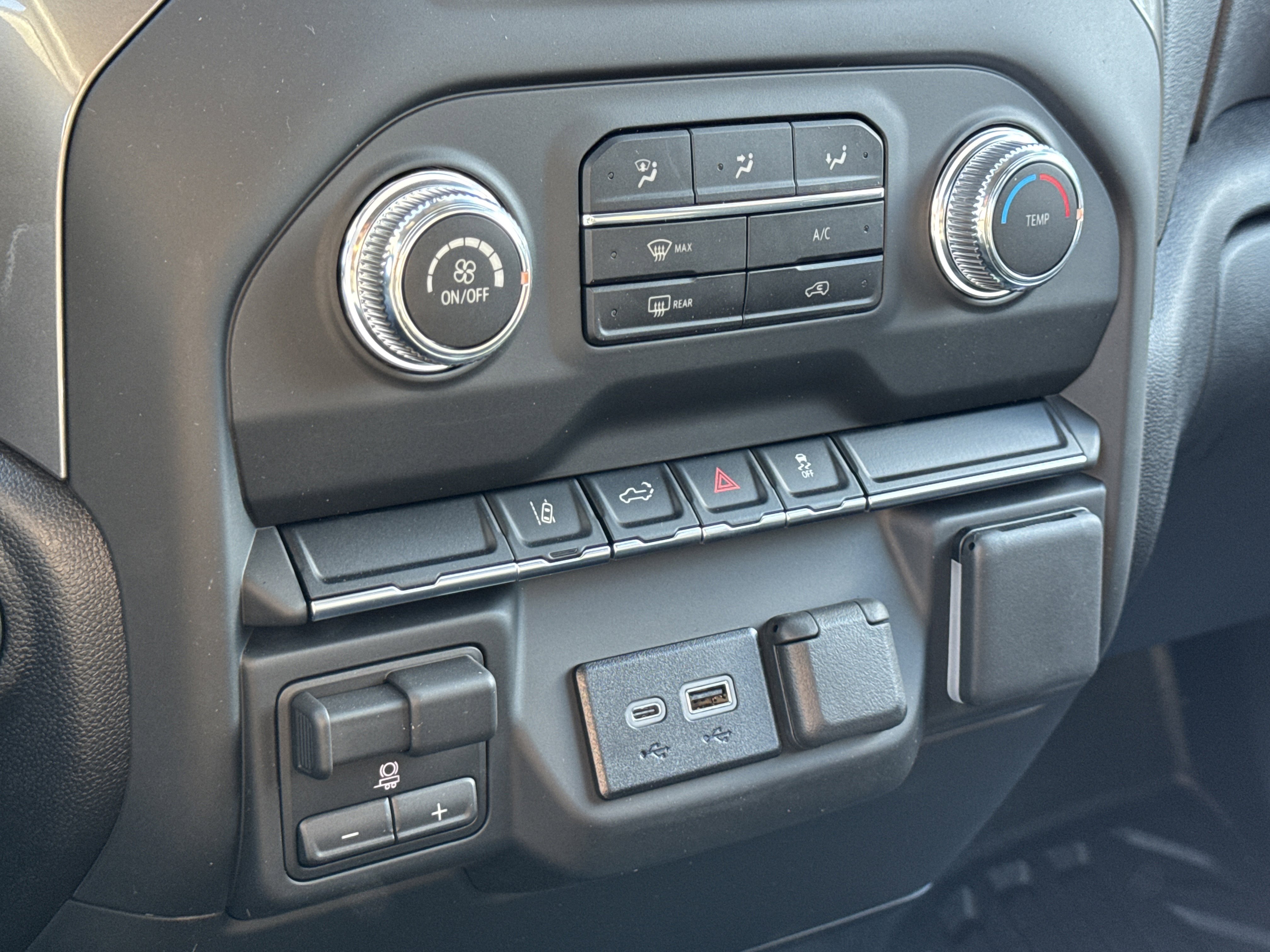 New 2026 GMC Sierra 2500 Pro w/ Convenience Package image 21