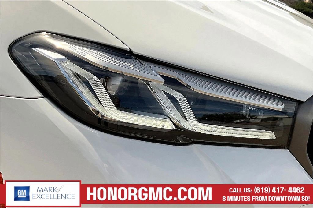 Used 2023 BMW M550i xDrive image 31