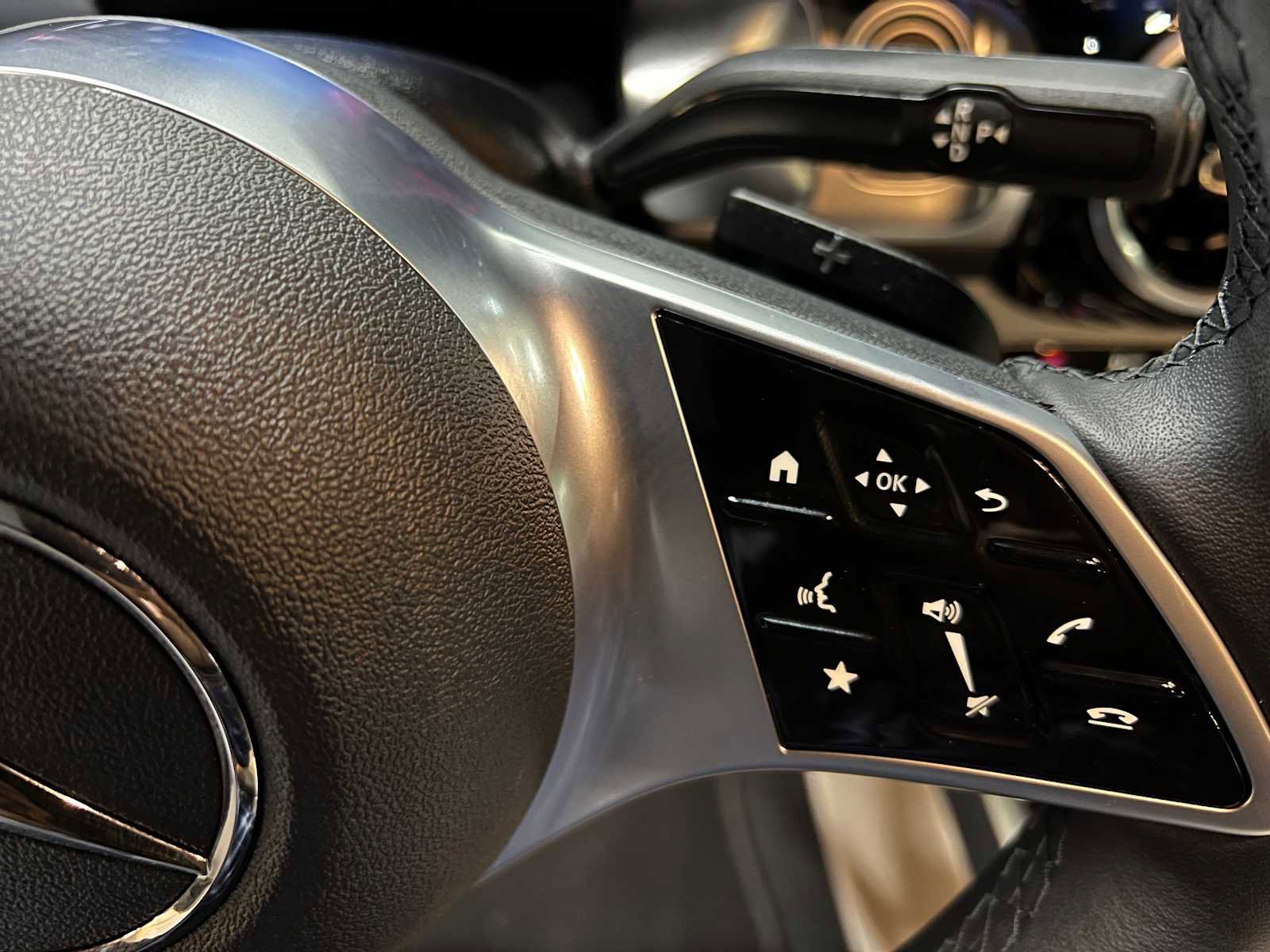 Certified 2025 Mercedes-Benz GLB 250 4MATIC image 29