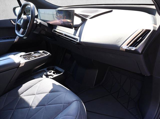 Certified 2023 BMW iX xDrive50 w/ Sport Package AWD/4WD image 25