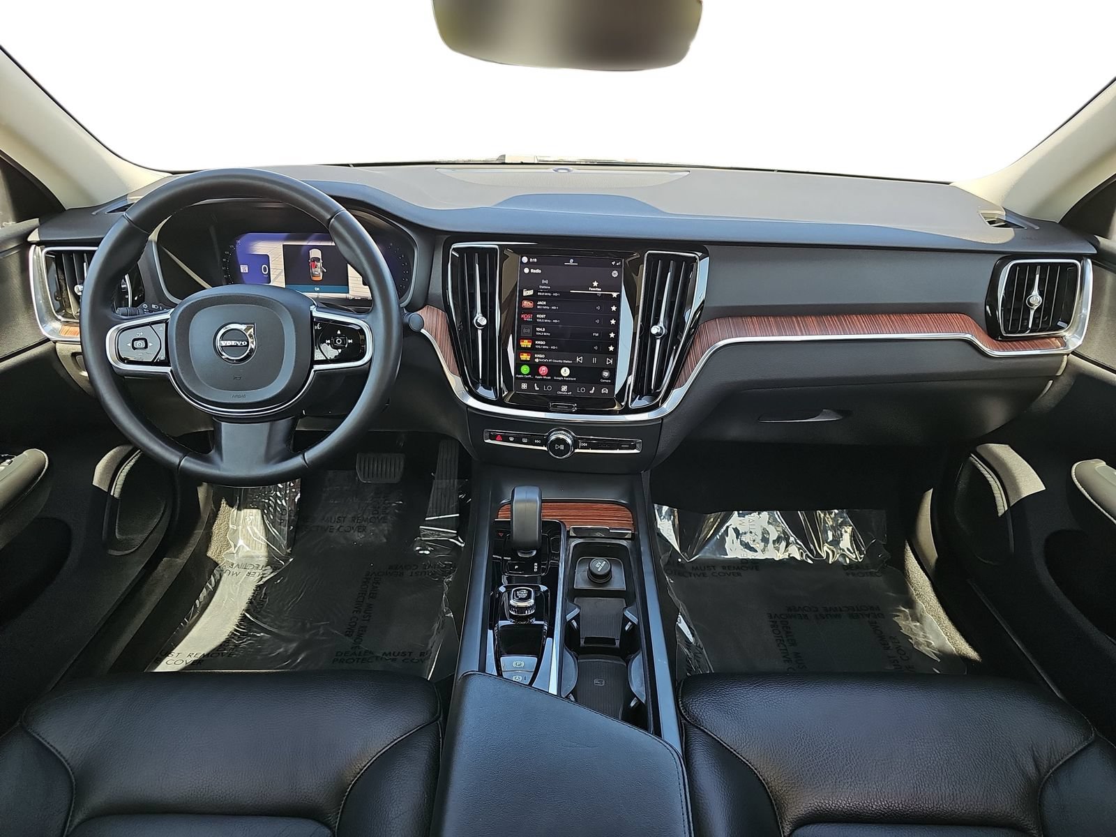 Used 2024 Volvo S60 B5 Plus FWD image 9