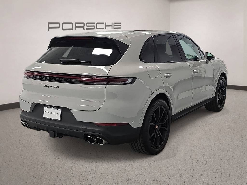 New 2026 Porsche Cayenne S AWD/4WD image 7