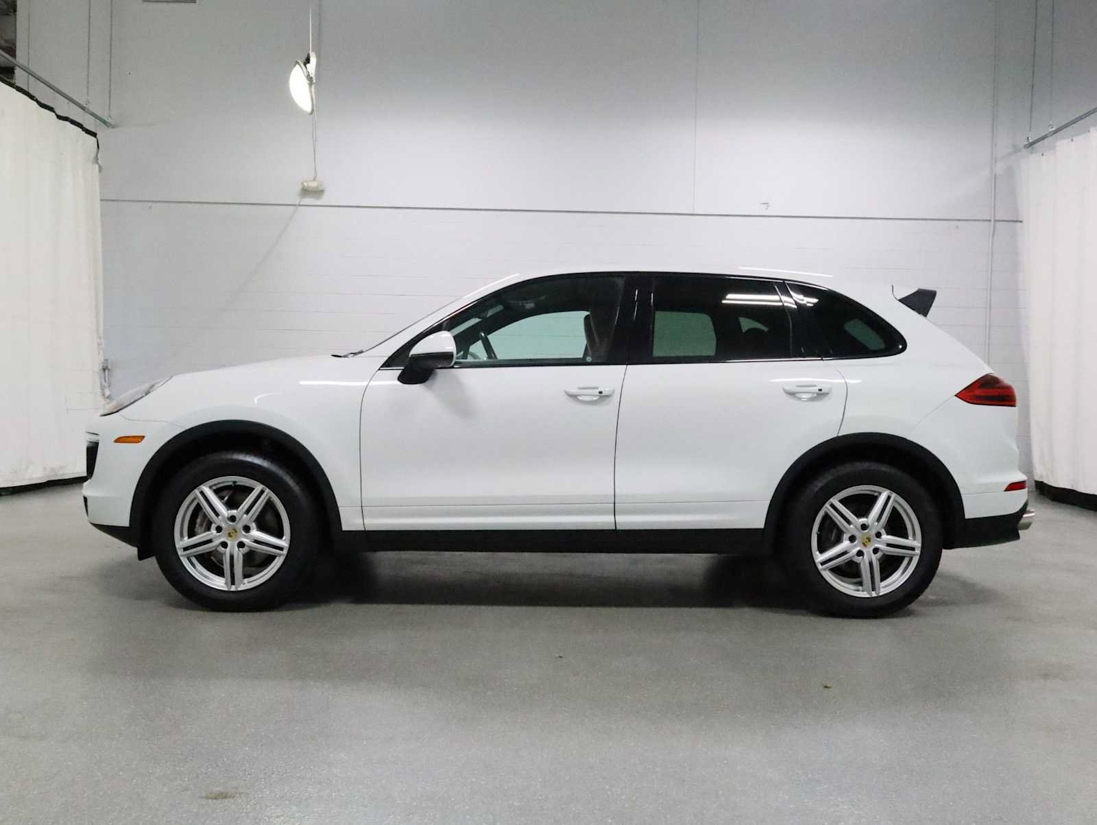 Used 2016 Porsche Cayenne AWD/4WD video 2
