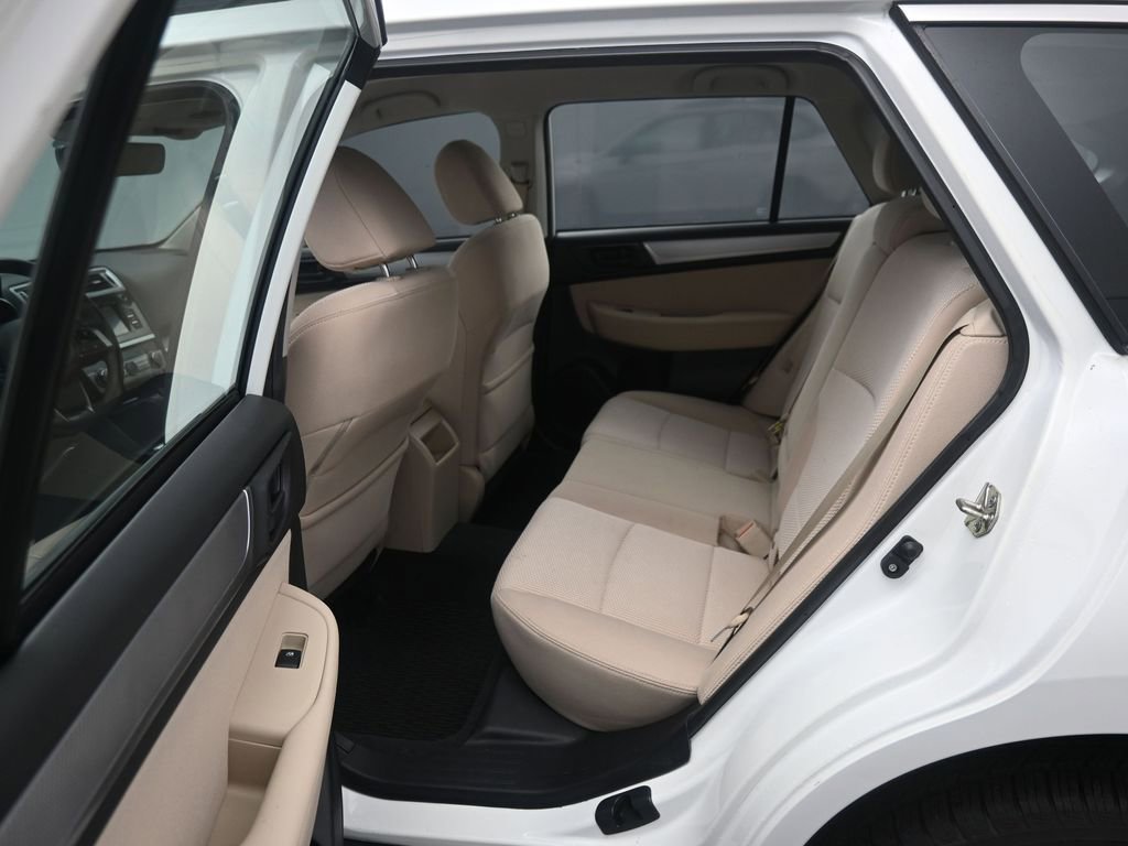 Used 2019 Subaru Outback 2.5i image 15