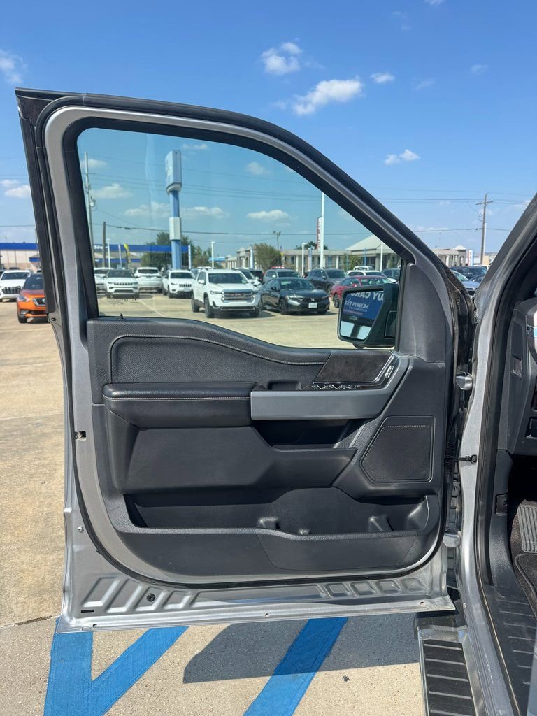 Used 2024 Ford F150 XLT w/ Mobile Office Package image 8