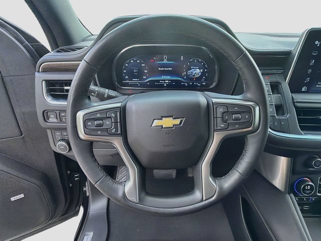 Used 2023 Chevrolet Tahoe Premier AWD/4WD image 40