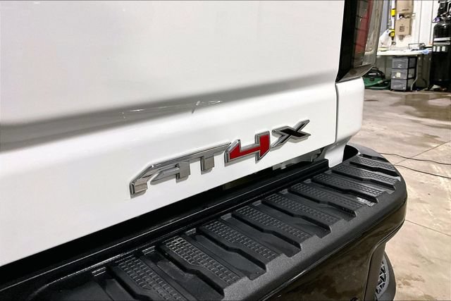 Used 2024 GMC Sierra 2500 AT4X AWD/4WD image 27