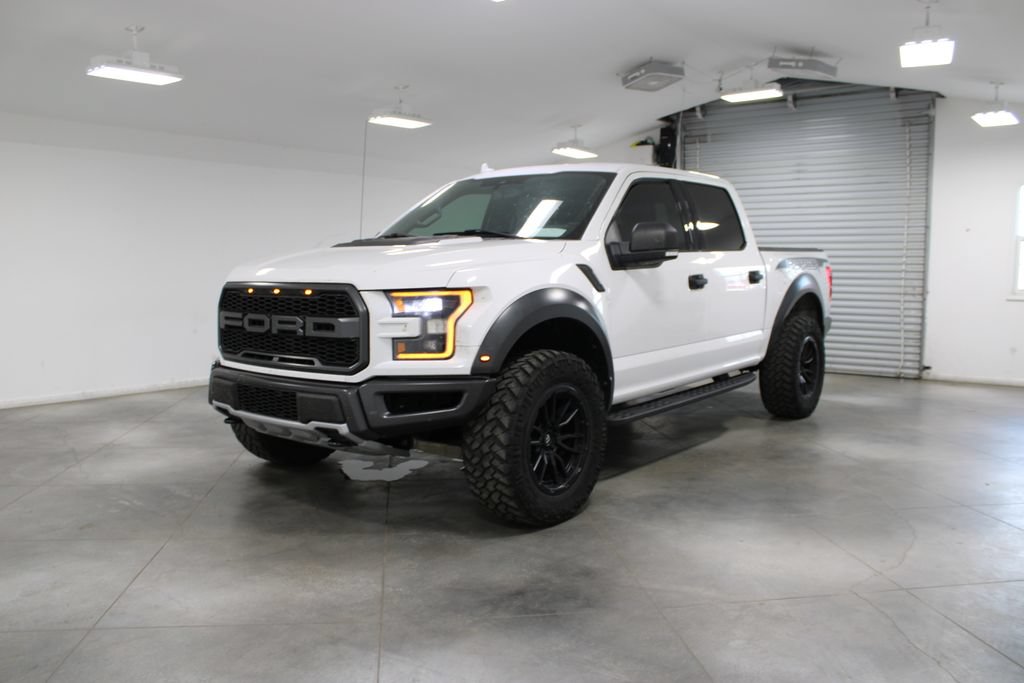 Used 2019 Ford F150 Raptor w/ Equipment Group 801A Mid AWD/4WD image 4