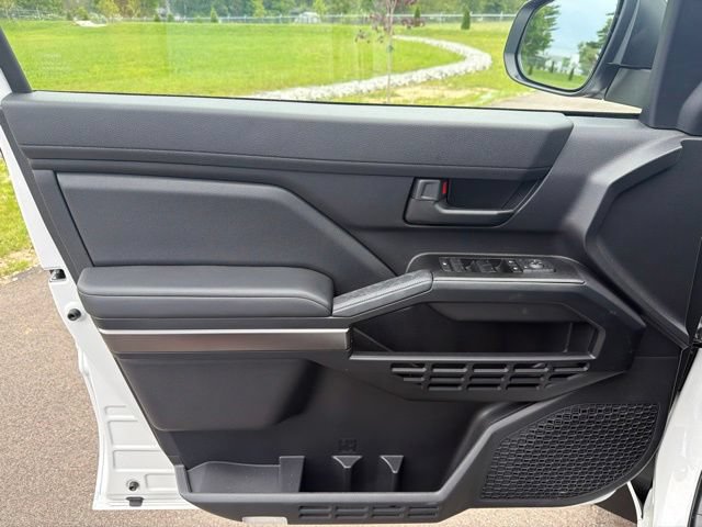 Used 2026 Toyota 4Runner SR5 AWD/4WD image 20