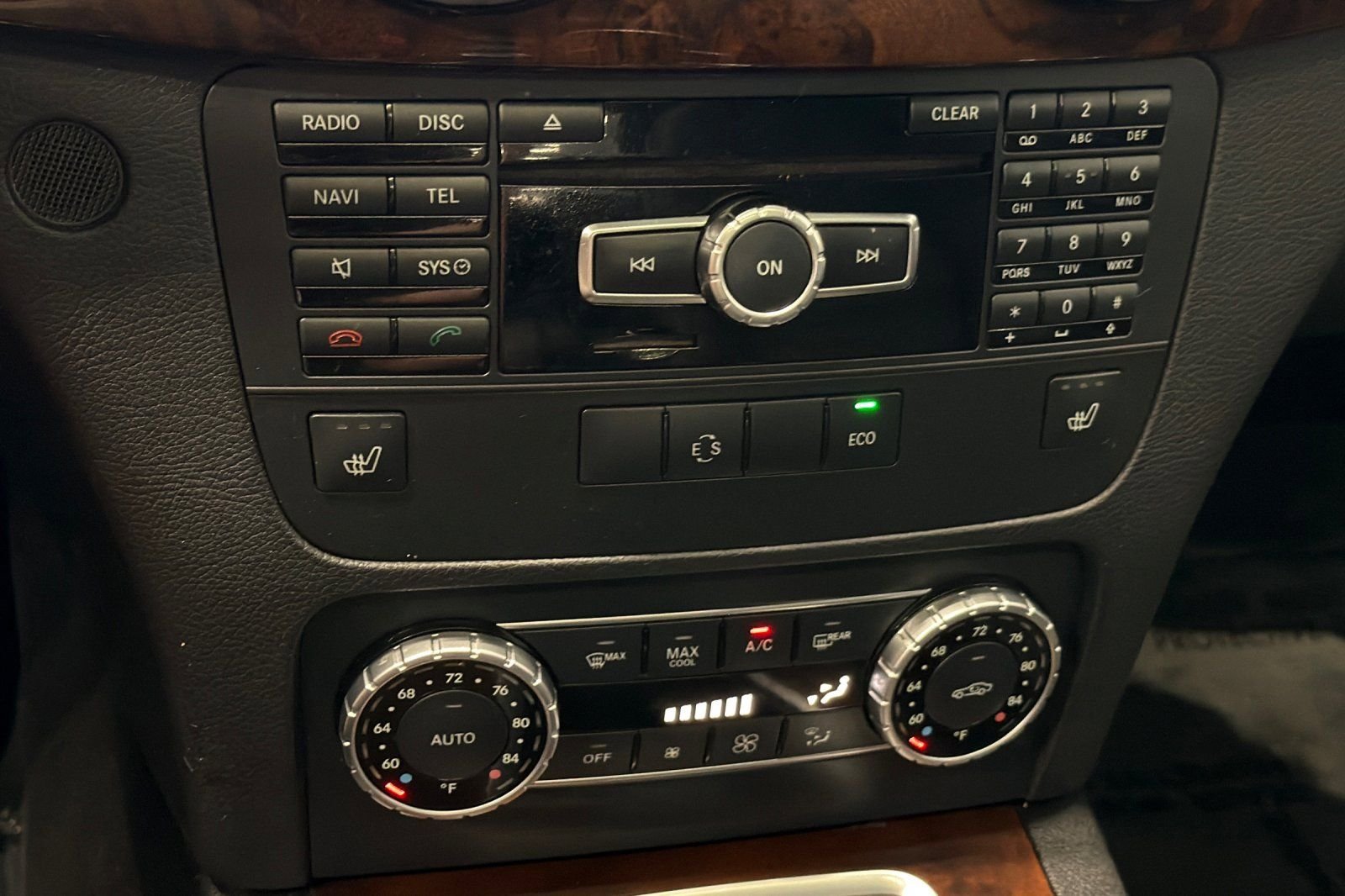 Used 2015 Mercedes-Benz GLK 350 4MATIC image 23