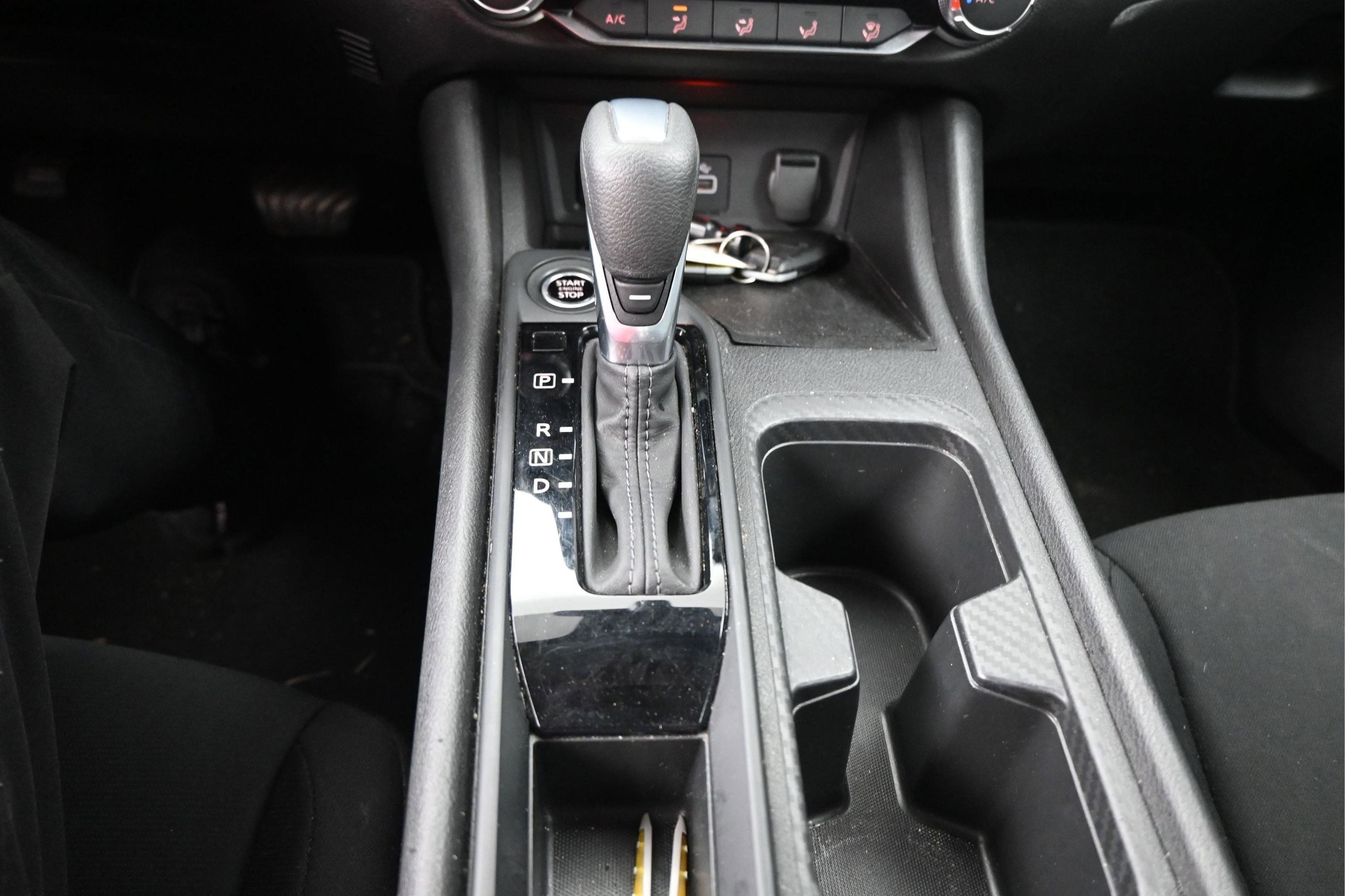 Used 2025 Nissan Sentra S FWD image 32
