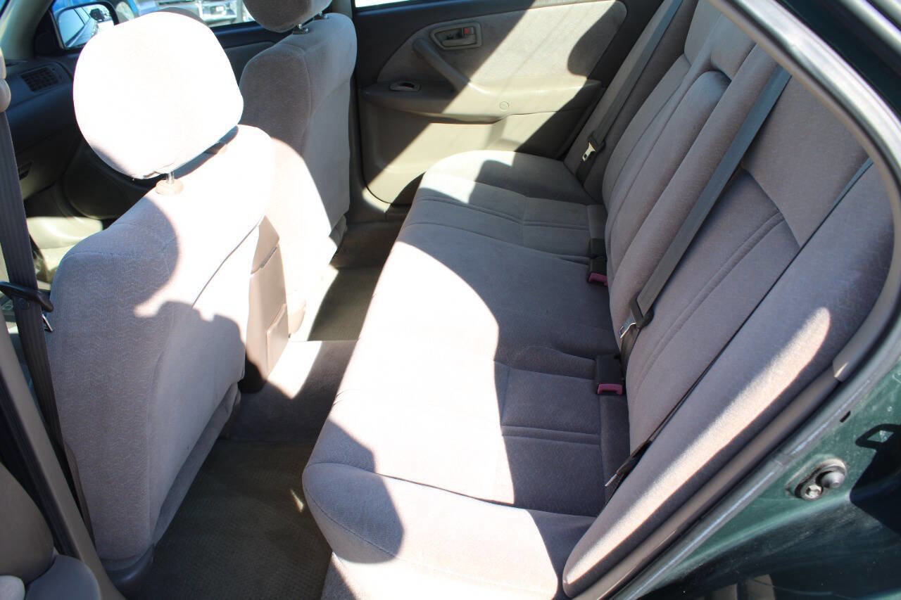 Used 1999 Toyota Camry LE image 10