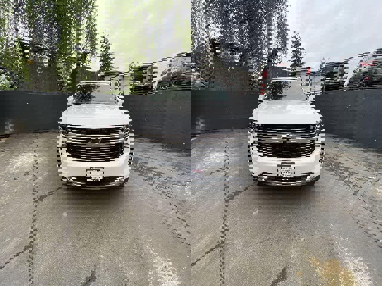 Used 2023 Chevrolet Tahoe LT w/ Luxury Package AWD/4WD image 9