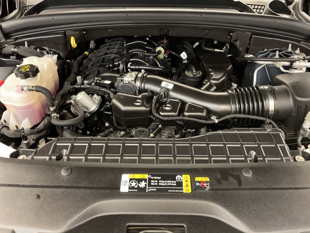 Certified 2024 Jeep Grand Cherokee L Limited w/ Luxury Tech Group II image 34