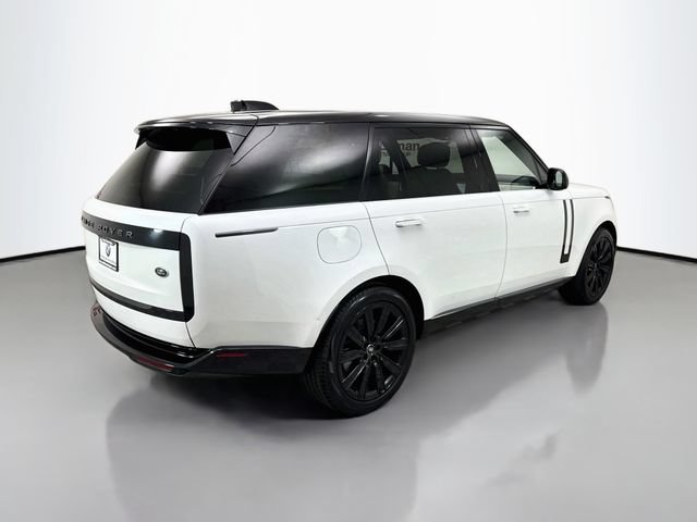 Used 2023 Land Rover Range Rover Long Wheelbase SE AWD/4WD image 7